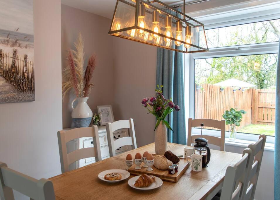 Snowdrop Cottage Seahouses Ngoại thất bức ảnh